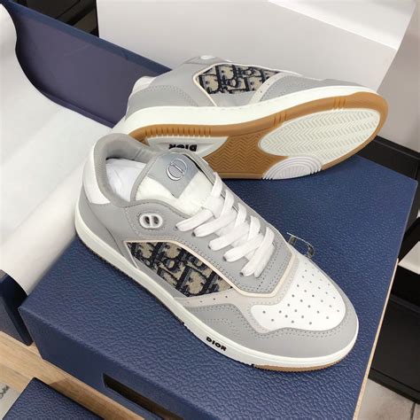 dior low-top sneakers price